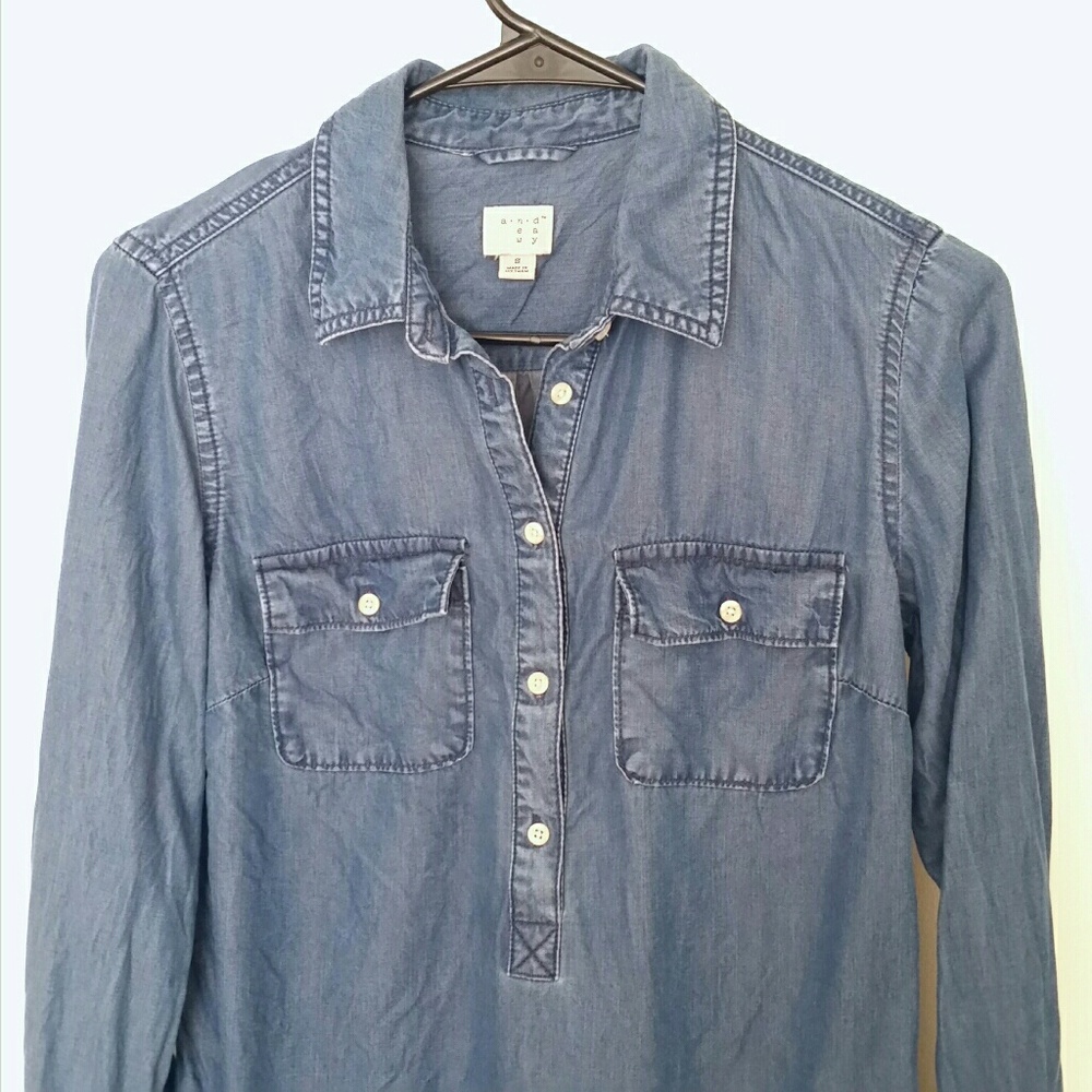 A New Day drapey denim shirt popover sz Small NWOT